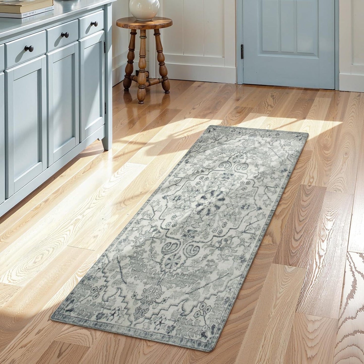 Lahome Bohemian Floral Medallion Round Rug - 4Ft Soft Bedroom Area Rug Oriental Distressed Washable Entryway Foyer Throw Mat Non-Slip Door Carpet for Dining Living Room Bedside Nursery, Orange/Multi