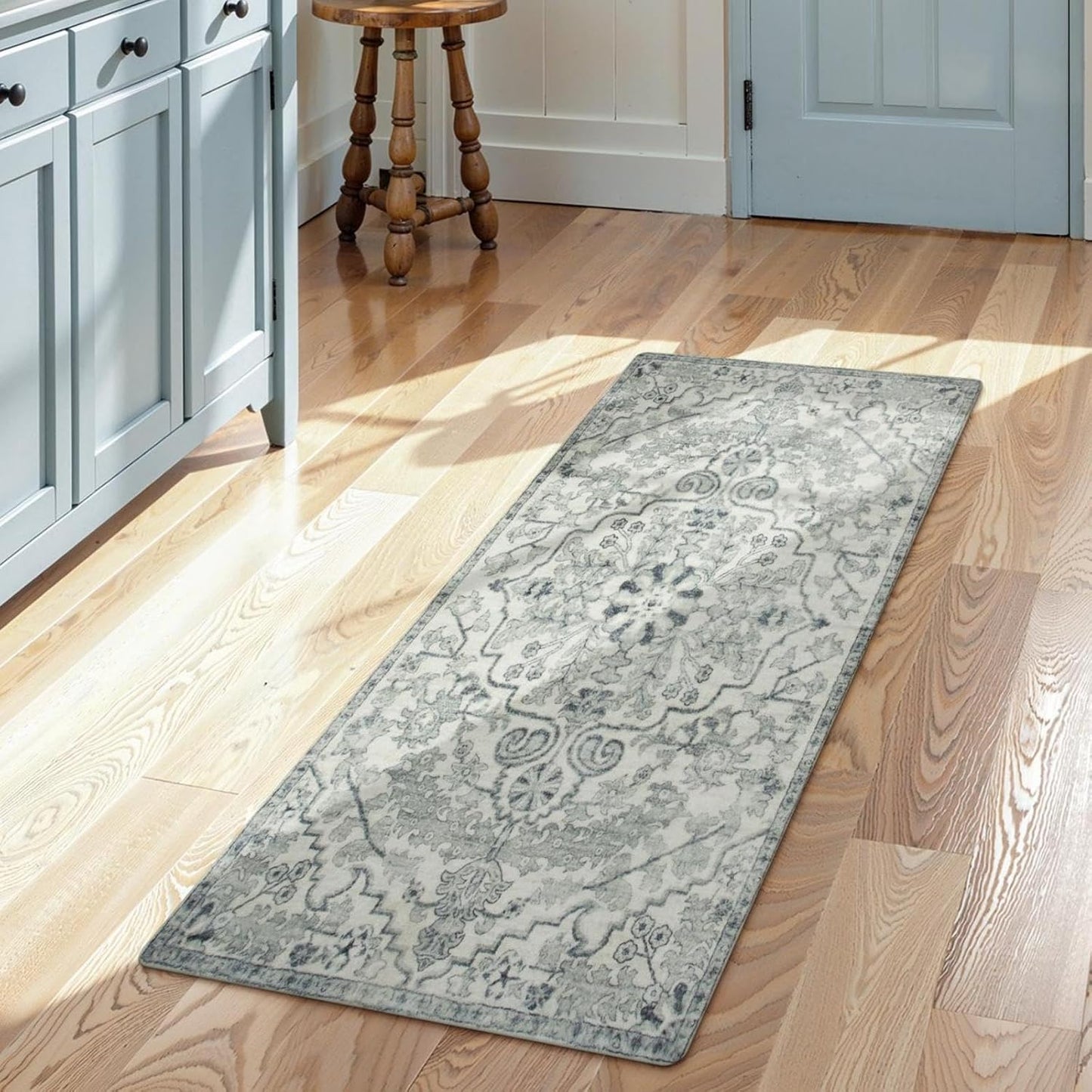 Lahome Bohemian Floral Medallion Round Rug - 4Ft Soft Bedroom Area Rug Oriental Distressed Washable Entryway Foyer Throw Mat Non-Slip Door Carpet for Dining Living Room Bedside Nursery, Orange/Multi