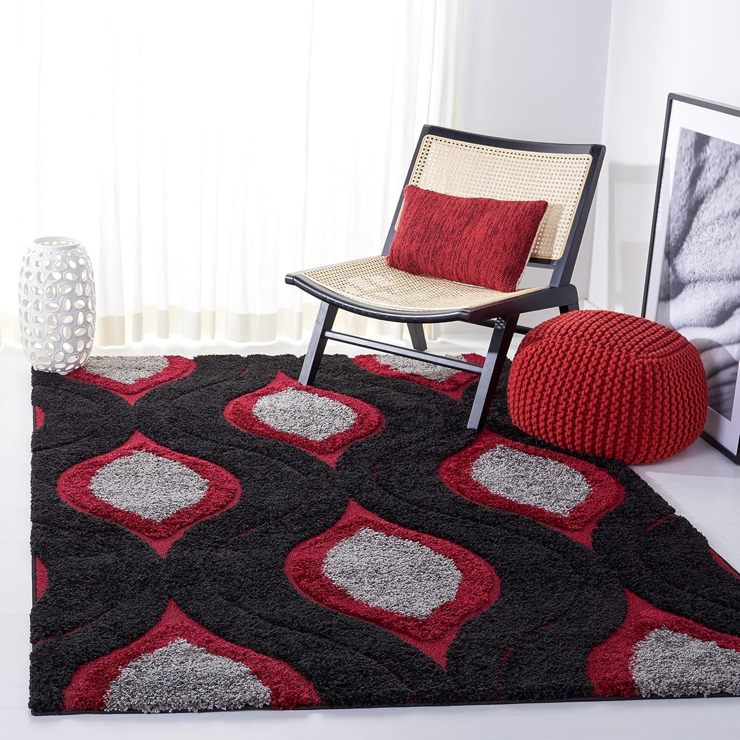 SAFAVIEH Florida Shag Collection Area Rug - 6'7" Round, Cream & Smoke, Modern Ogee Design, Non-Shedding & Easy Care, 1.2-inch Thick Ideal for High Traffic Areas in Living Room, Bedroom (SG461-1179)