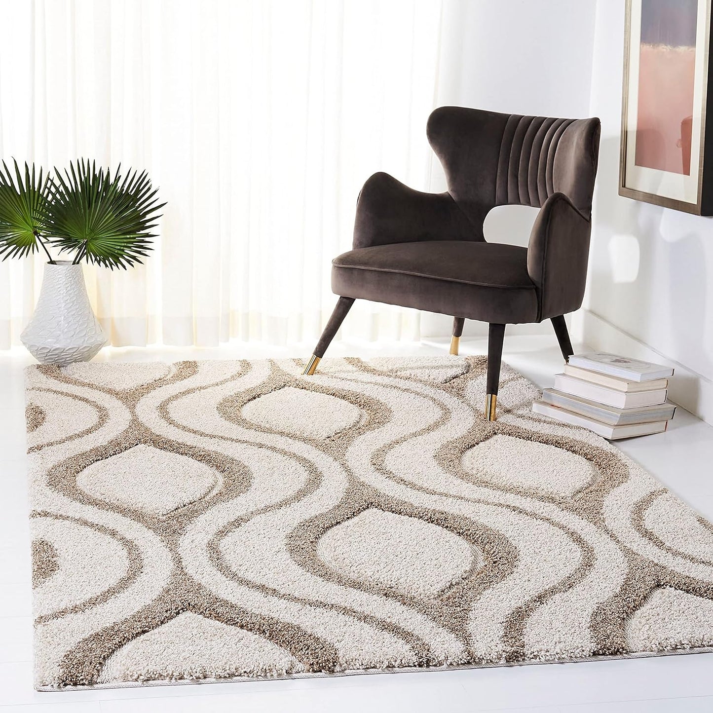 SAFAVIEH Florida Shag Collection Area Rug - 6'7" Round, Cream & Smoke, Modern Ogee Design, Non-Shedding & Easy Care, 1.2-inch Thick Ideal for High Traffic Areas in Living Room, Bedroom (SG461-1179)