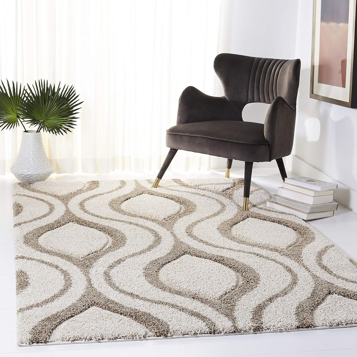 SAFAVIEH Florida Shag Collection Area Rug - 6'7" Round, Cream & Smoke, Modern Ogee Design, Non-Shedding & Easy Care, 1.2-inch Thick Ideal for High Traffic Areas in Living Room, Bedroom (SG461-1179)