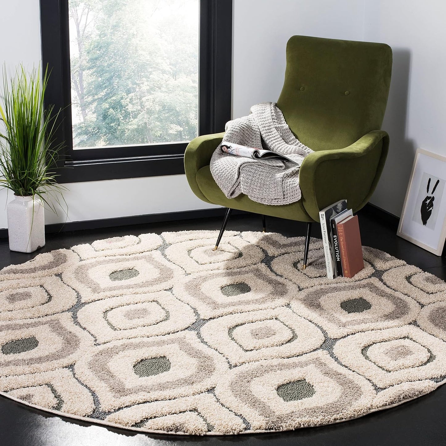 SAFAVIEH Florida Shag Collection Area Rug - 6'7" Round, Cream & Smoke, Modern Ogee Design, Non-Shedding & Easy Care, 1.2-inch Thick Ideal for High Traffic Areas in Living Room, Bedroom (SG461-1179)