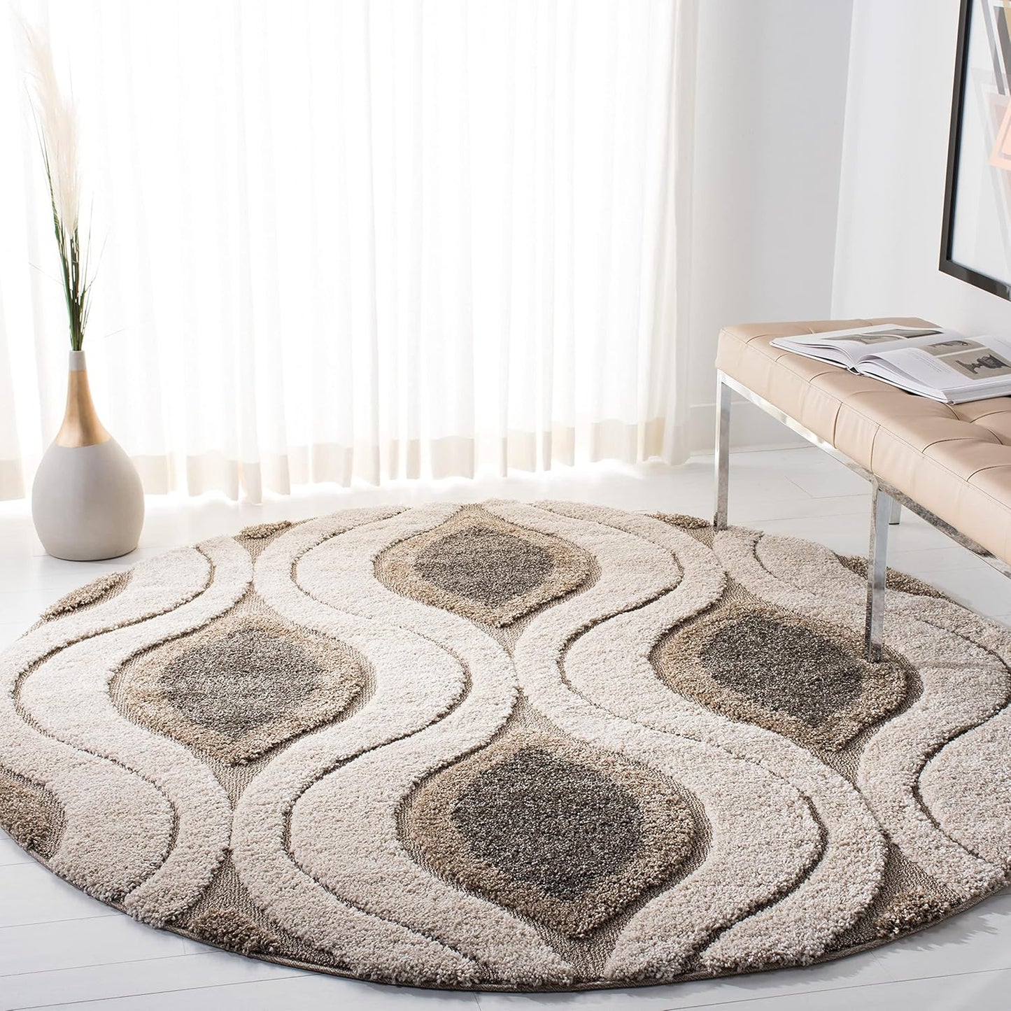 SAFAVIEH Florida Shag Collection Area Rug - 6'7" Round, Cream & Smoke, Modern Ogee Design, Non-Shedding & Easy Care, 1.2-inch Thick Ideal for High Traffic Areas in Living Room, Bedroom (SG461-1179)
