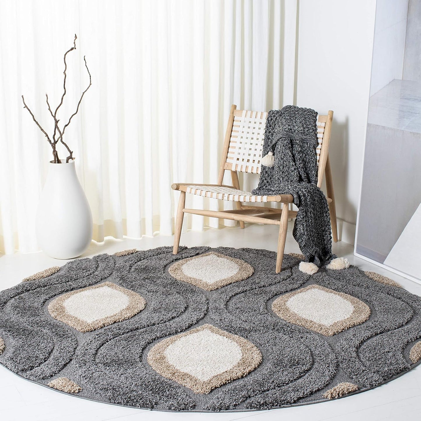 SAFAVIEH Florida Shag Collection Area Rug - 6'7" Round, Cream & Smoke, Modern Ogee Design, Non-Shedding & Easy Care, 1.2-inch Thick Ideal for High Traffic Areas in Living Room, Bedroom (SG461-1179)