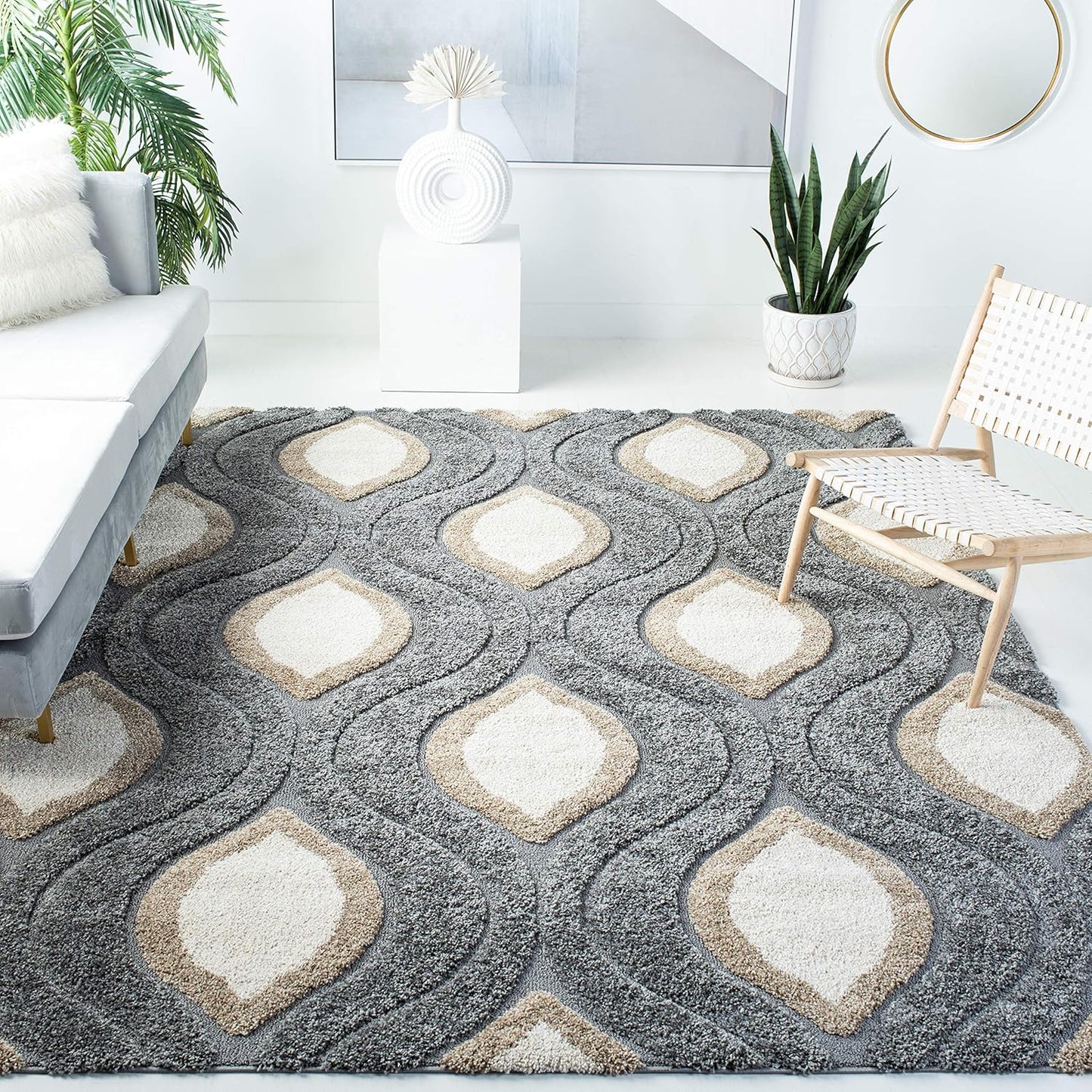 SAFAVIEH Florida Shag Collection Area Rug - 6'7" Round, Cream & Smoke, Modern Ogee Design, Non-Shedding & Easy Care, 1.2-inch Thick Ideal for High Traffic Areas in Living Room, Bedroom (SG461-1179)
