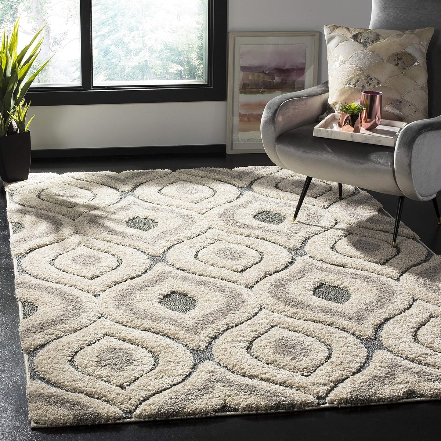 SAFAVIEH Florida Shag Collection Area Rug - 6'7" Round, Cream & Smoke, Modern Ogee Design, Non-Shedding & Easy Care, 1.2-inch Thick Ideal for High Traffic Areas in Living Room, Bedroom (SG461-1179)