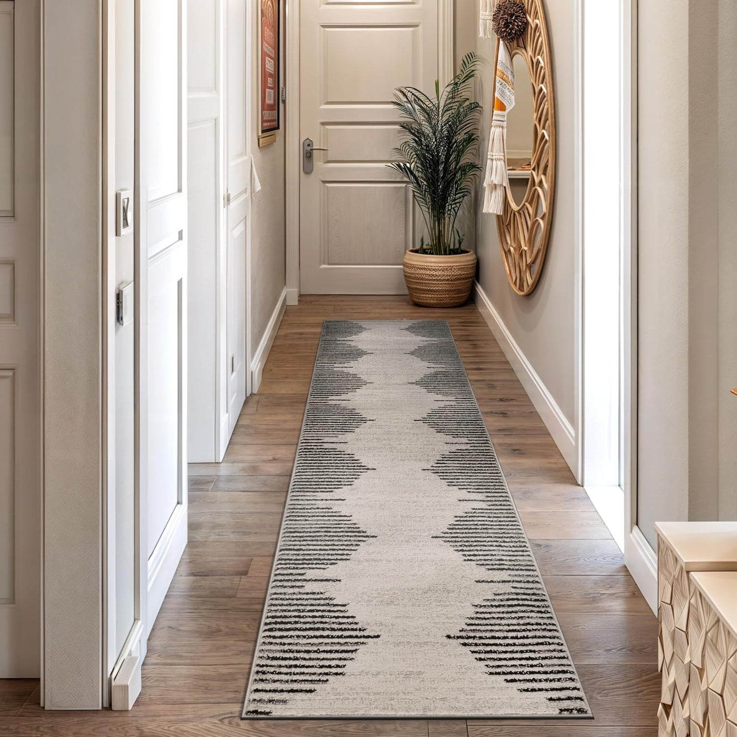 Rugshop Bohemian Stripe Stain Resistant High Traffic Living Room Kitchen Bedroom Dining Home Office Round Rug 8' Cream