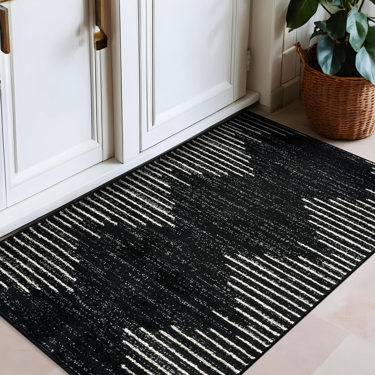 Rugshop Bohemian Stripe Stain Resistant High Traffic Living Room Kitchen Bedroom Dining Home Office Round Rug 8' Cream