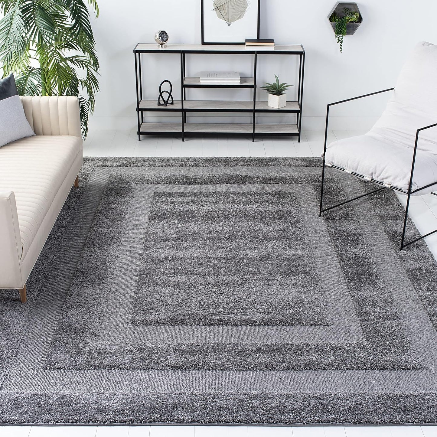SAFAVIEH Florida Shag Collection Area Rug - 6'7" Round, Creme & Creme, Border Design, Non-Shedding & Easy Care, 1.2-inch Thick Ideal for High Traffic Areas in Living Room, Bedroom (SG454-1111)