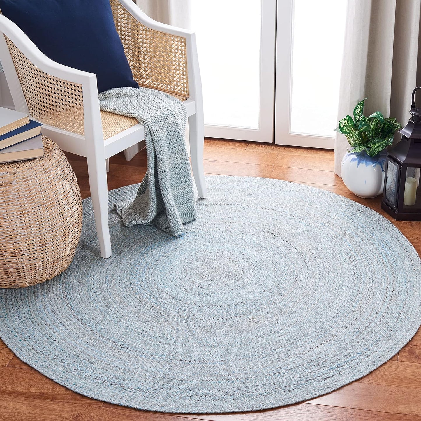 SAFAVIEH Braided Collection 8' Round Navy BRD851N Flatweave Country Cottage Reversible Entryway Foyer Living Room Bedroom Kitchen Area Rug