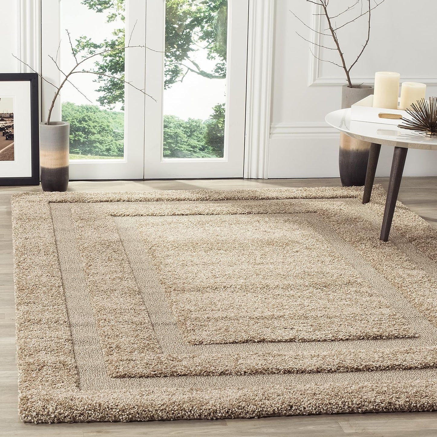 SAFAVIEH Florida Shag Collection Area Rug - 6'7" Round, Creme & Creme, Border Design, Non-Shedding & Easy Care, 1.2-inch Thick Ideal for High Traffic Areas in Living Room, Bedroom (SG454-1111)